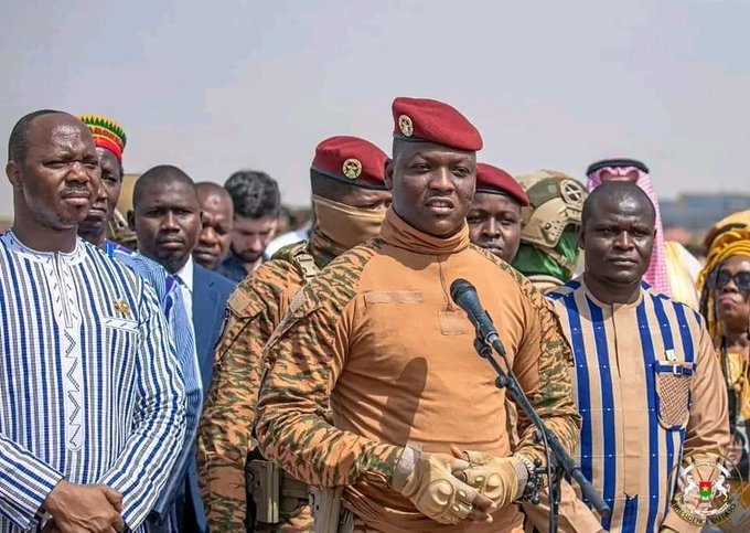 Burkina Faso : un soldat banni de l’effectif de l’armée pour faute grave